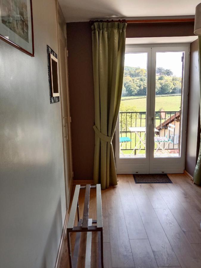 L Olivier De St Leger Bed & Breakfast Chateau  Bagian luar foto