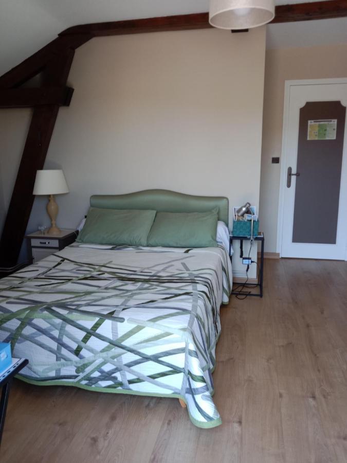 L Olivier De St Leger Bed & Breakfast Chateau  Bagian luar foto
