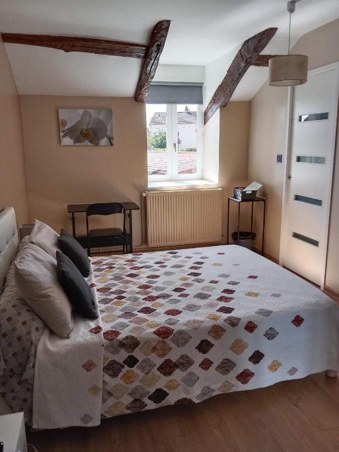 L Olivier De St Leger Bed & Breakfast Chateau  Bagian luar foto